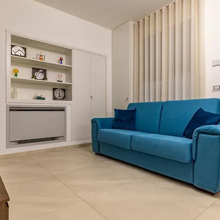 Elilux - Zona Policlinico, Garage E Posto Auto Apartment *