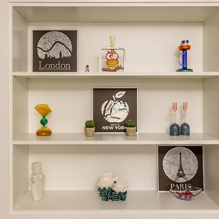 Apartment Elilux - Zona Policlinico, Garage E Posto Auto Bari