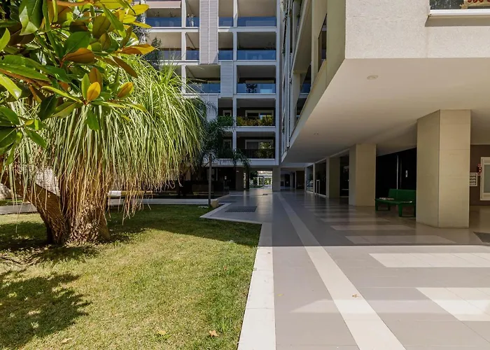 Elilux - Zona Policlinico, Garage E Posto Auto Apartment *