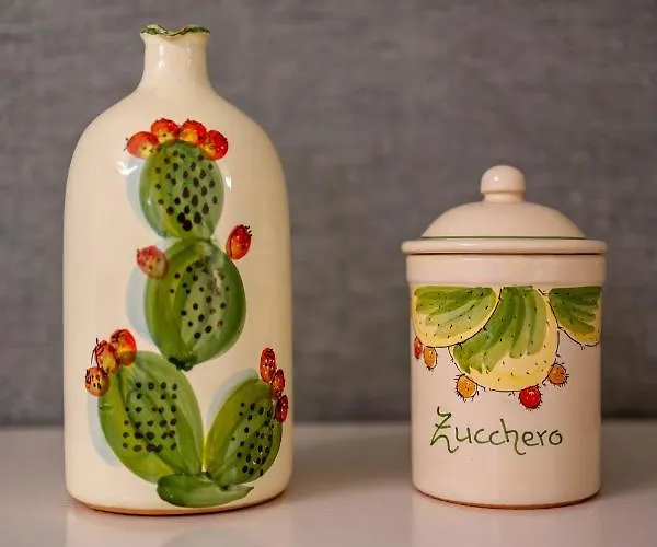 Apartment Elilux - Zona Policlinico, Garage E Posto Auto Bari